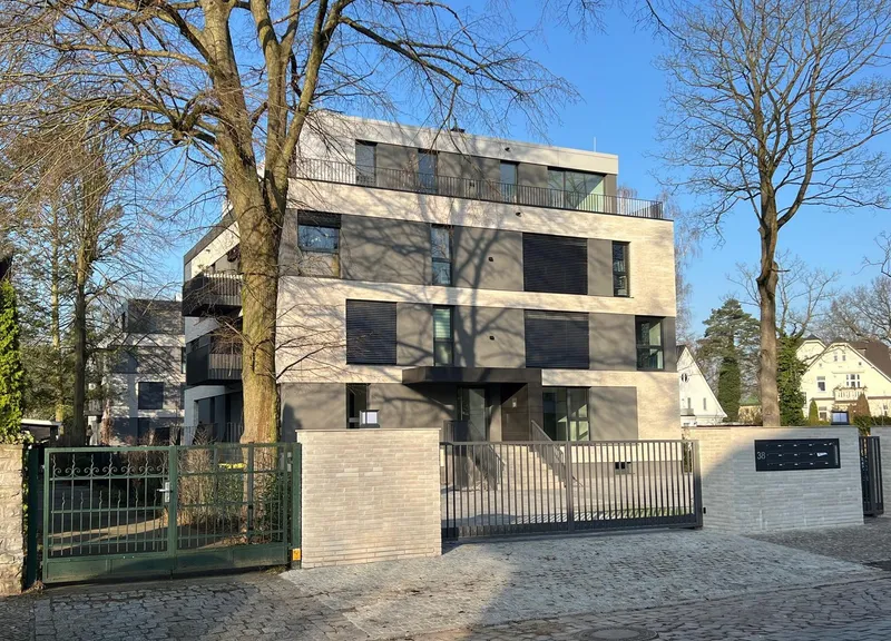Attraktive Gartenwohnung in exklusiver Villa — photo 1